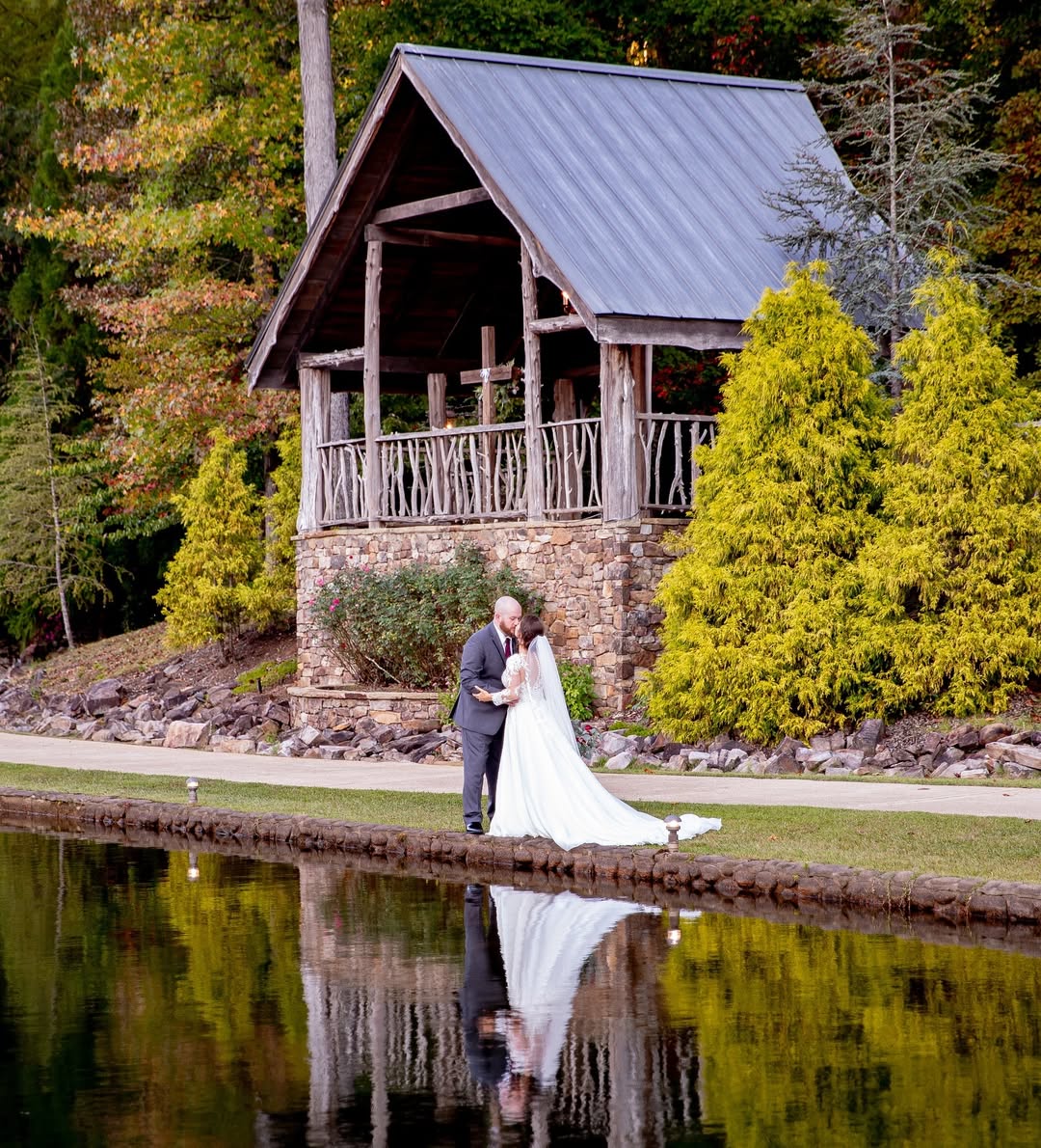 Weddings and Elopements photography